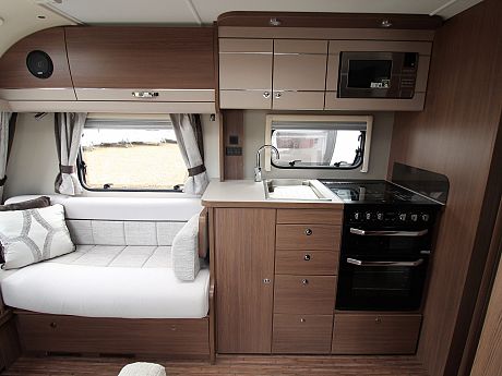 Elddis Affinity 574 - 2018 image