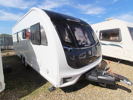Swift Sterling Eccles 635 Lux image