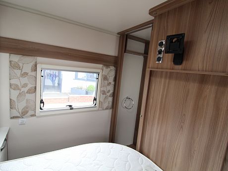 Swift Ace Globetrotter - 2018 image