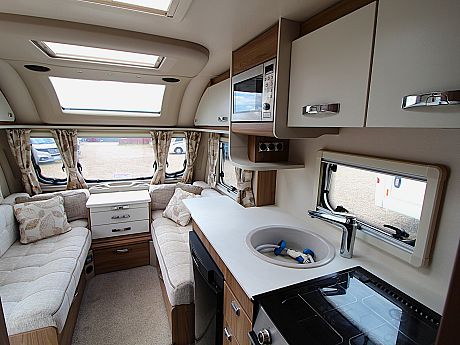 Swift Ace Globetrotter - 2018 image