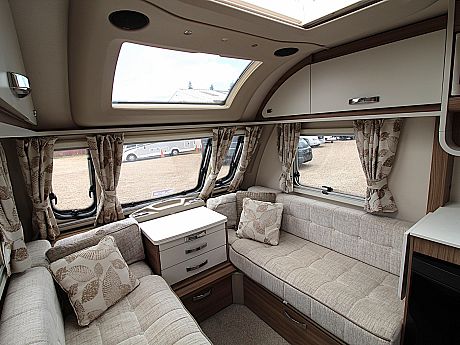 Swift Ace Globetrotter - 2018 image