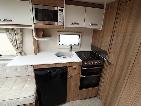 Swift Ace Globetrotter - 2018 image