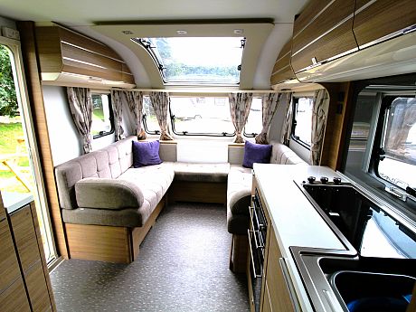 Adria Adora 613 UT Thames - 2019 image