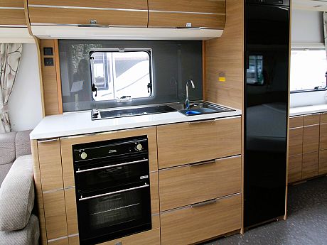 Adria Adora 613 UT Thames - 2019 image