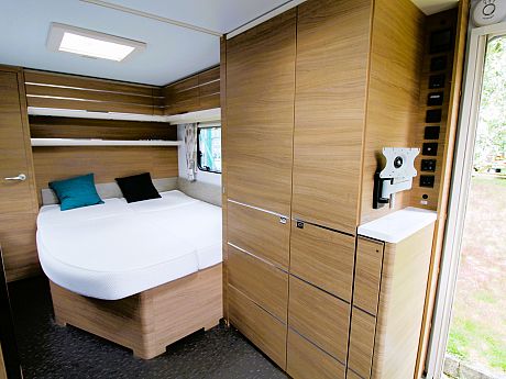 Adria Adora 613 UT Thames - 2019 image