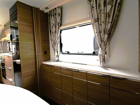 Adria Adora 613 UT Thames - 2019 image