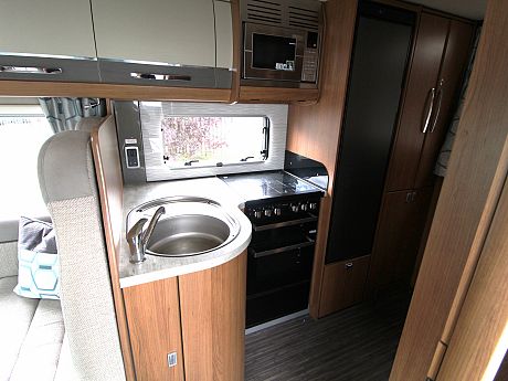 Auto-Trail Apache 632 -2019 image
