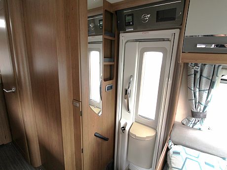 Auto-Trail Apache 632 -2019 image