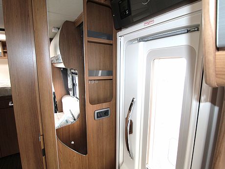 Auto-Trail Apache 632 -2019 image