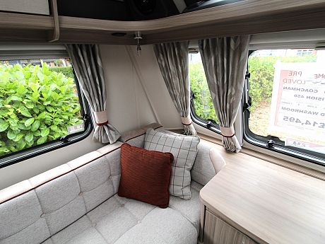 Coachman Vision 450 - 2019 image