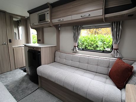 Coachman Vision 450 - 2019 image
