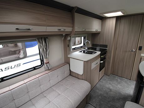 Coachman Vision 450 - 2019 image
