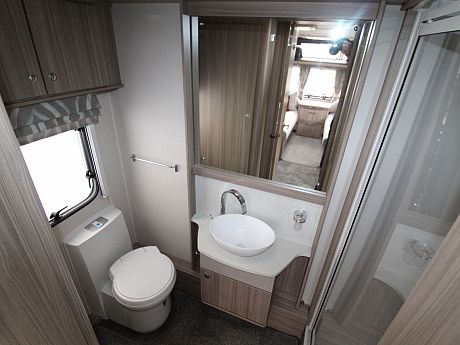 Coachman Vision 450 - 2019 image