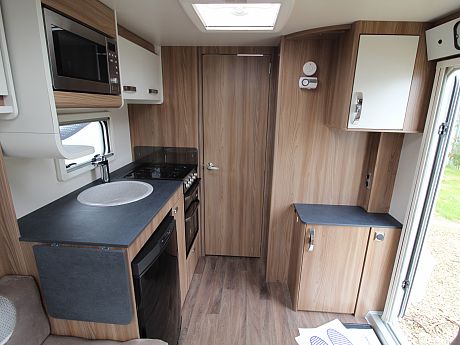 Swift Ace Globetrotter - 2019 image