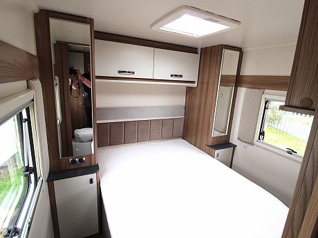 Swift Ace Globetrotter - 2019 image