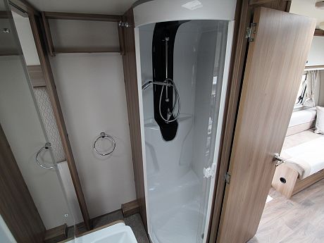Swift Ace Globetrotter - 2019 image