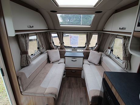 Swift Ace Globetrotter - 2019 image