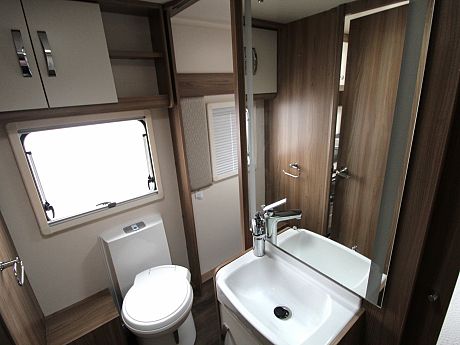 Swift Ace Globetrotter - 2019 image