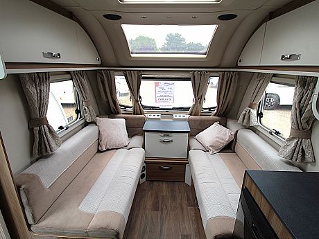 Swift Ace Globetrotter - 2019 image