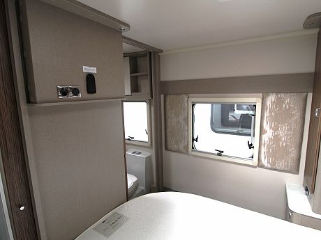 Swift Eccles 560 - 2019 image