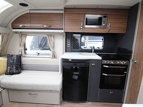 Swift Eccles 560 - 2019 image
