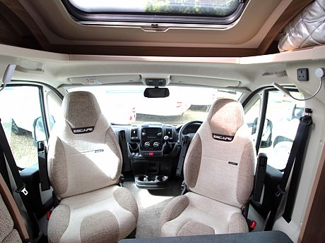 Swift Escape 674 - 2019 image