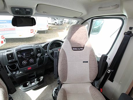 Swift Escape 674 - 2019 image