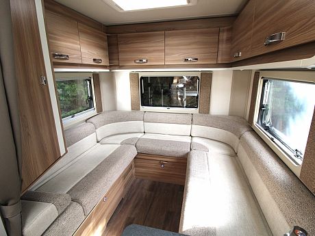 Swift Escape 674 - 2019 image