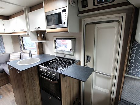 Swift Escape 685 - 2019 image