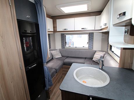 Swift Escape 685 - 2019 image