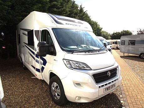 Swift Escape 69-4 Auto - 2019 image