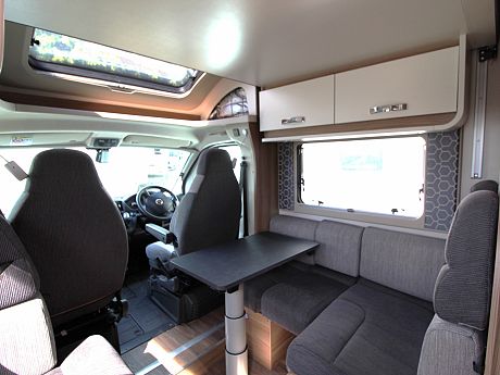 Swift Escape 69-4 Auto - 2019 image
