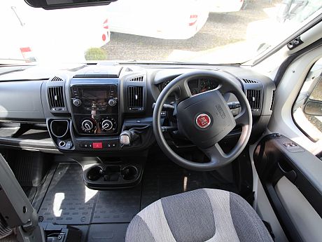 Swift Escape 69-4 Auto - 2019 image