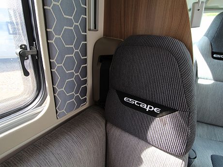 Swift Escape 69-4 Auto - 2019 image
