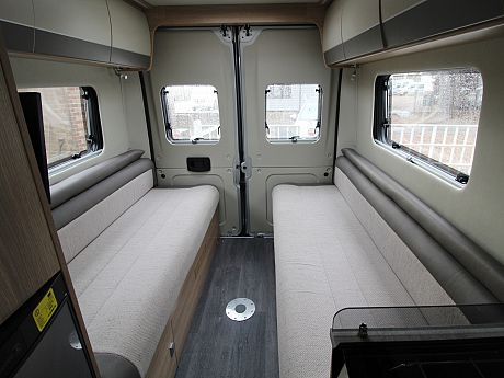 Auto-Trail V-Line SE 635 2020 image