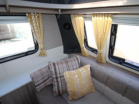 Coachman Acadia 860 Festival - 2020 image