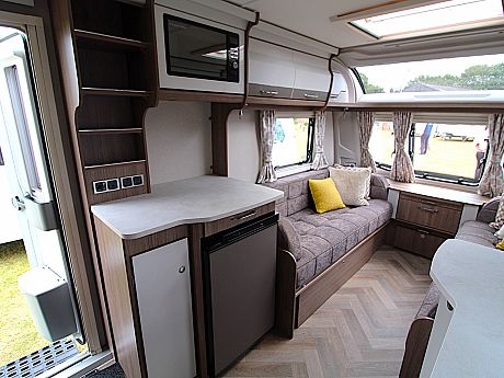 Coachman VIP 460 - 2026 image
