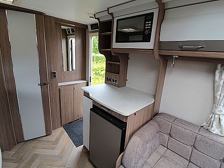Coachman VIP 460 - 2026 image