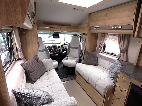 Elddis Autoquest 185 - 2020 image
