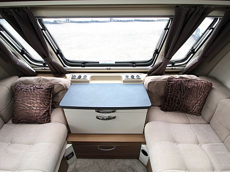 Swift Ace Award Superstar - 2020 image