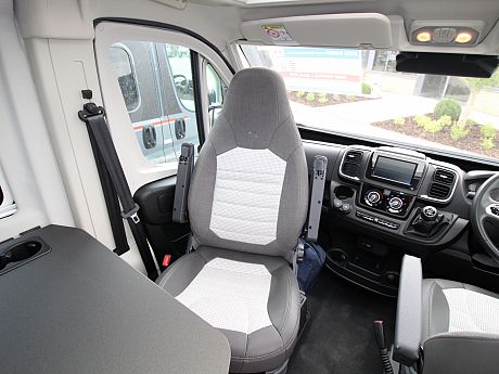 Adria Twin Supreme 640 SLB - 2021 image