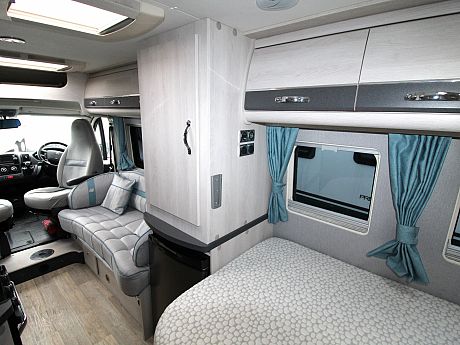 Auto-Sleeper  Kingham 2020 image