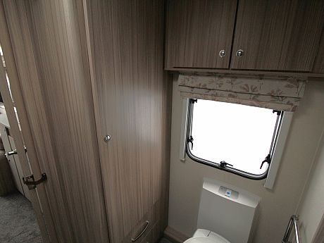 Coachman Festival 460 -2021 image