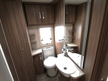 Swift Corniche 21/4 - 2018 image