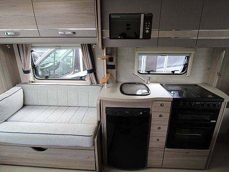 Elddis Chatsworth 155 - 2021 image