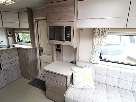 Elddis Xplore 422 - 2021 image