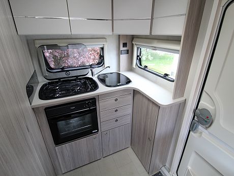 Elddis Xplore 422 - 2021 image