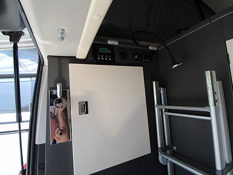 Westfalia Jules Verne 2021 image