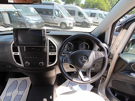 Westfalia Jules Verne 2021 image
