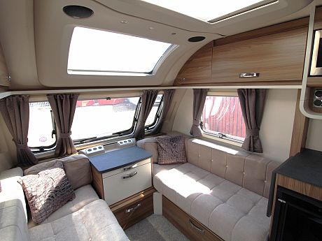 Swift Ace Diplomat - 2021 image
